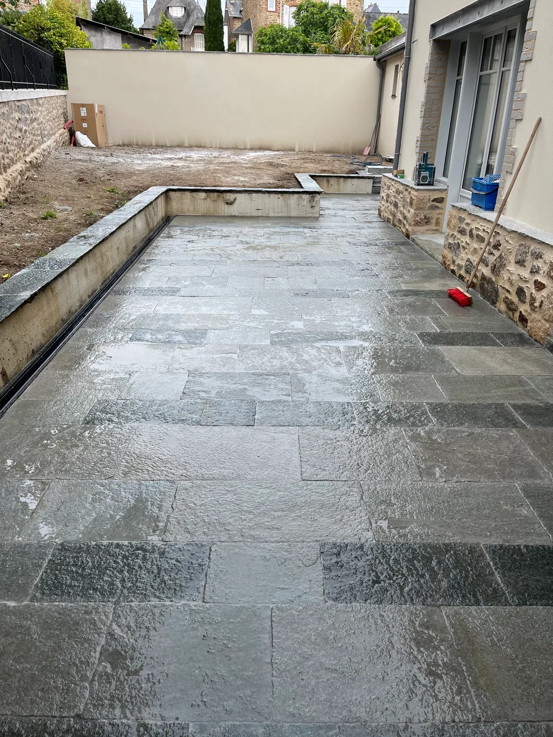 entreprise de terrassement saint jouan des guerets