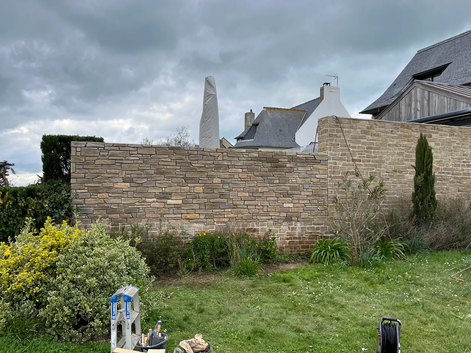 ouverture mur porteur dinan