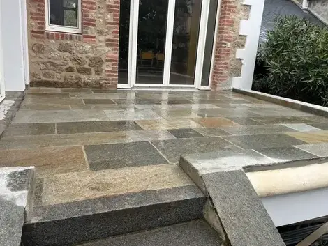 terrasse en pierre à Dinan - image 2