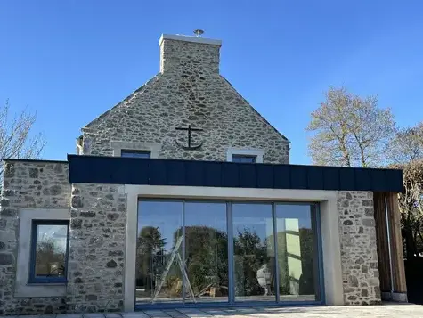 terrasse en pierre à Pleudihen-sur-Rance - image 2