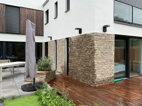 terrasse en pierre à Pleudihen-sur-Rance - image 3